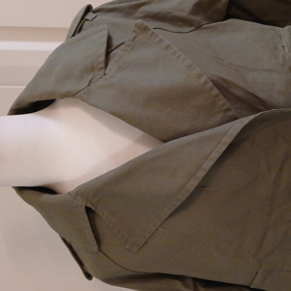 Jacket - Picture 2 of 4